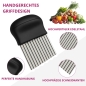 Preview: Schwarzer Wellenschneider mit Detailaufnahmen von Griff, Klinge und Edelstahl Preview: Schwarzer Wellenschneider mit Detailaufnahmen von Griff, Klinge und Edelstahl